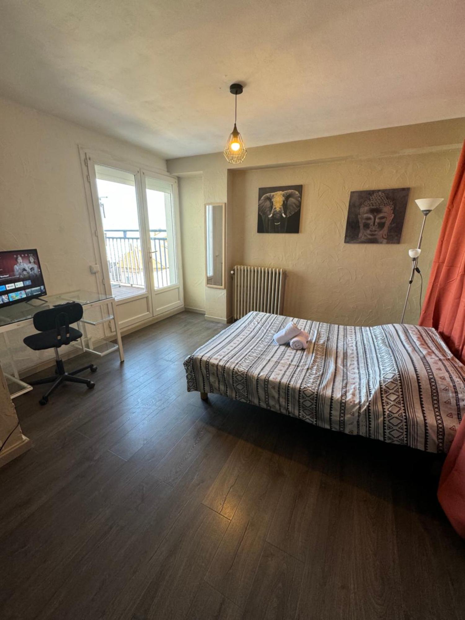 Appartement Terrasse Au Coeur De Valence 54 Bagian luar foto
